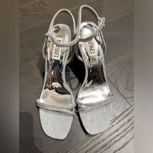 Brand new Badgley Mischka heels